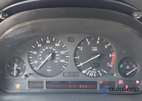 2001 BMW 740Il z USA, uszkodzony, nr VIN WBAGH83431DP31307